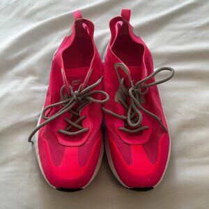 Fabletics Larchmont Performance Shoes Pink Athletic Sneakers Women’s Size 9 NWB